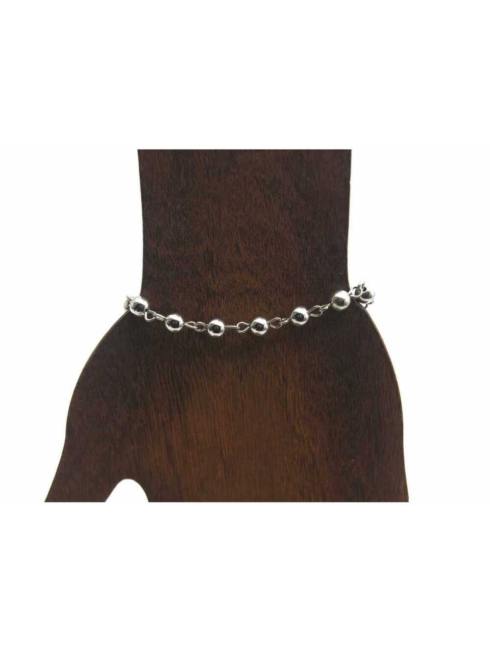 Vintage Silver Tone 7 Inch Beaded Bracelet with Lobster Claw Clasp.